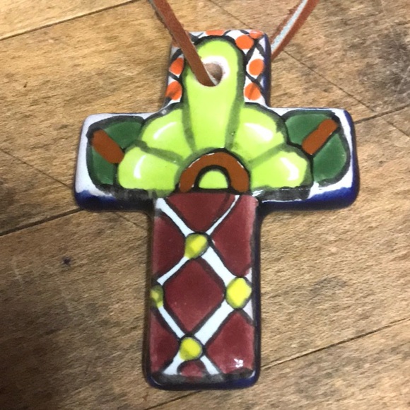 Cross Mexico - Picture 3 of 3